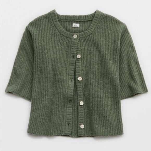 NWOT Aerie Unreal Short Sleeve Cardigan Sz XL Button Front Olive Green Relaxed - Picture 5 of 15